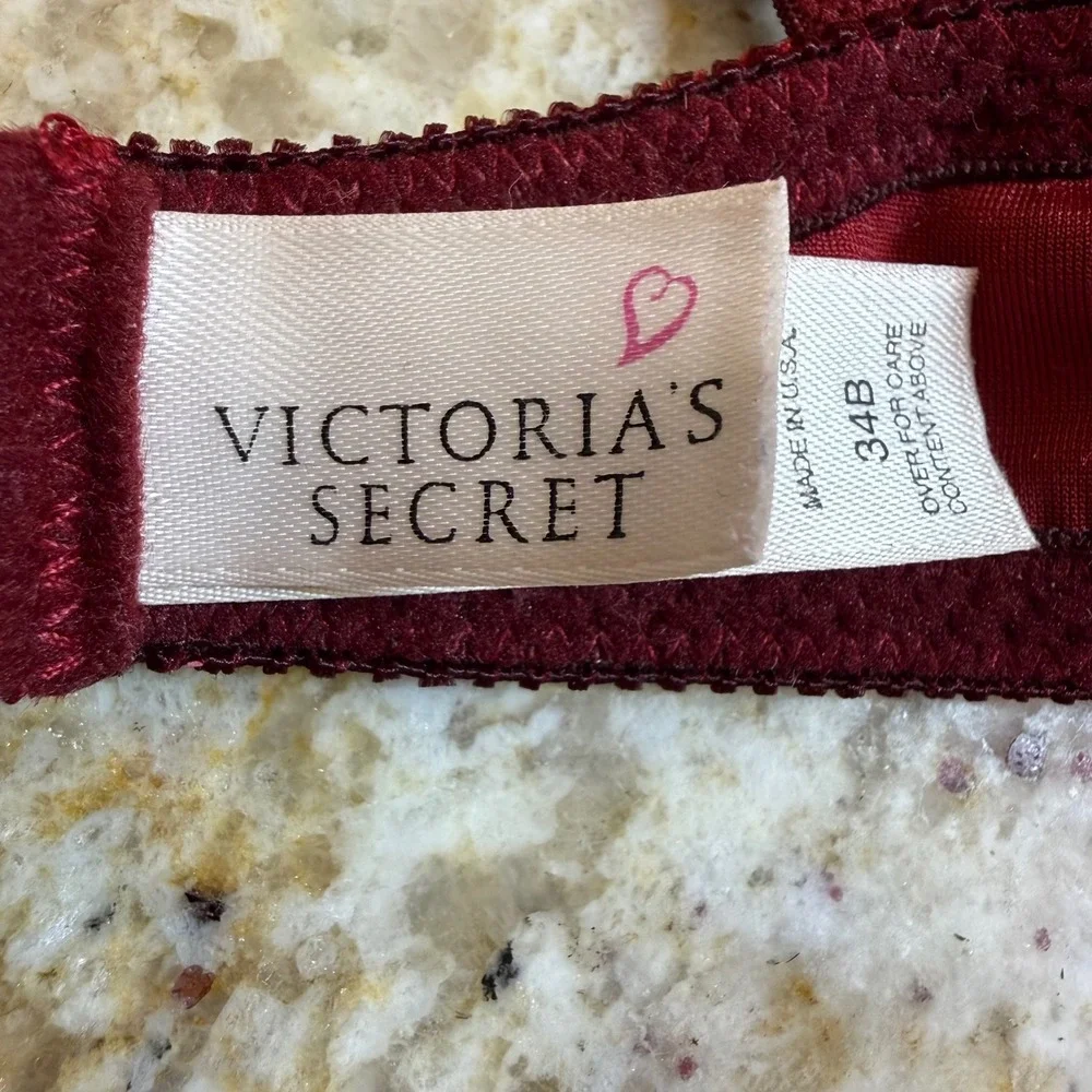 Victoria's Secret Vintage Burgundy Velvet Underwire Bra 34B Made USA Y2K